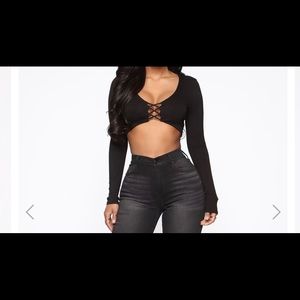 BRAND NEW - crop top